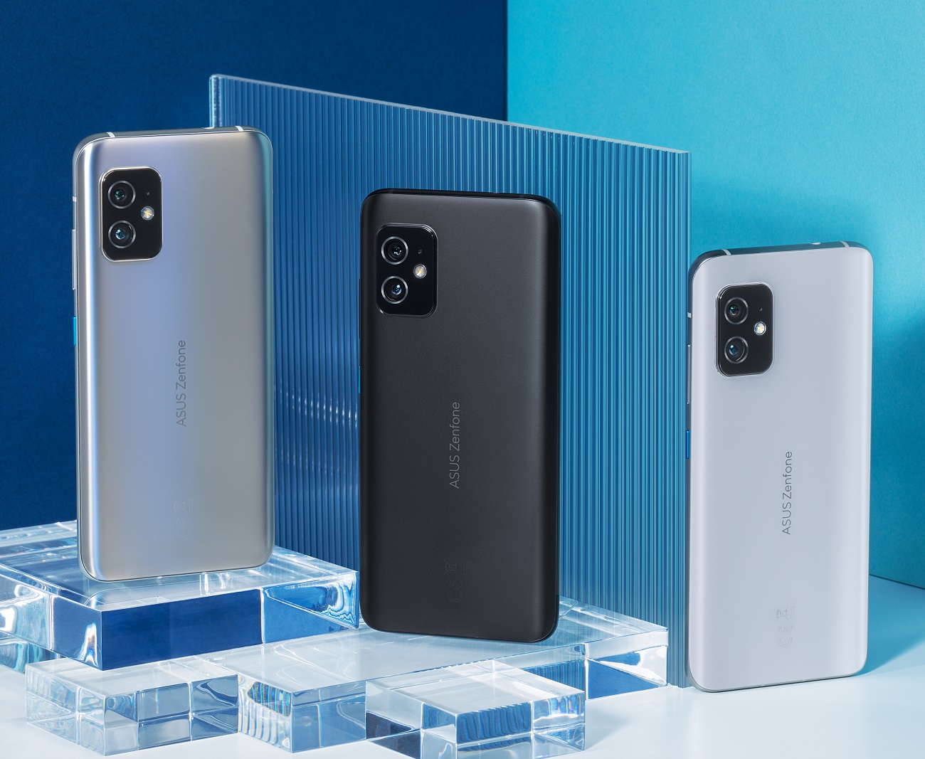 Asus dévoile son Zenfone 8, un smartphone premium au format riquiqui
