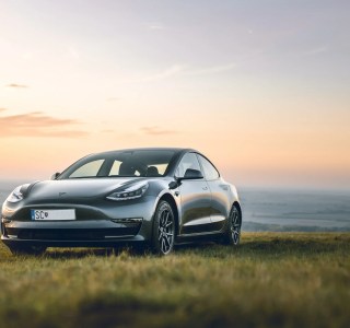 TOP 10 des voitures électriques les plus vendues en France : encore et toujours la Tesla Model 3 en tête