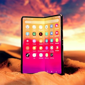 The price of foldable smartphones could fall in 2022