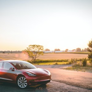 En Europe, les Tesla et voitures électriques françaises ont dompté le mois de novembre