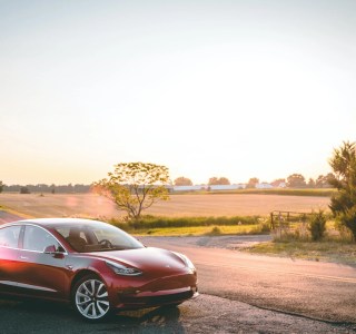 En Europe, les Tesla et voitures électriques françaises ont dompté le mois de novembre