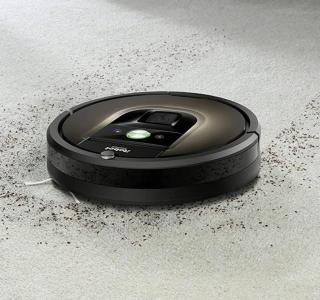 iRobot Roomba 981 : ce puissant robot aspirateur chute sous les 400 euros