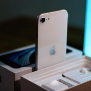 iPhone SE 2022 : Apple se serait surpassé pour complexifier son nom