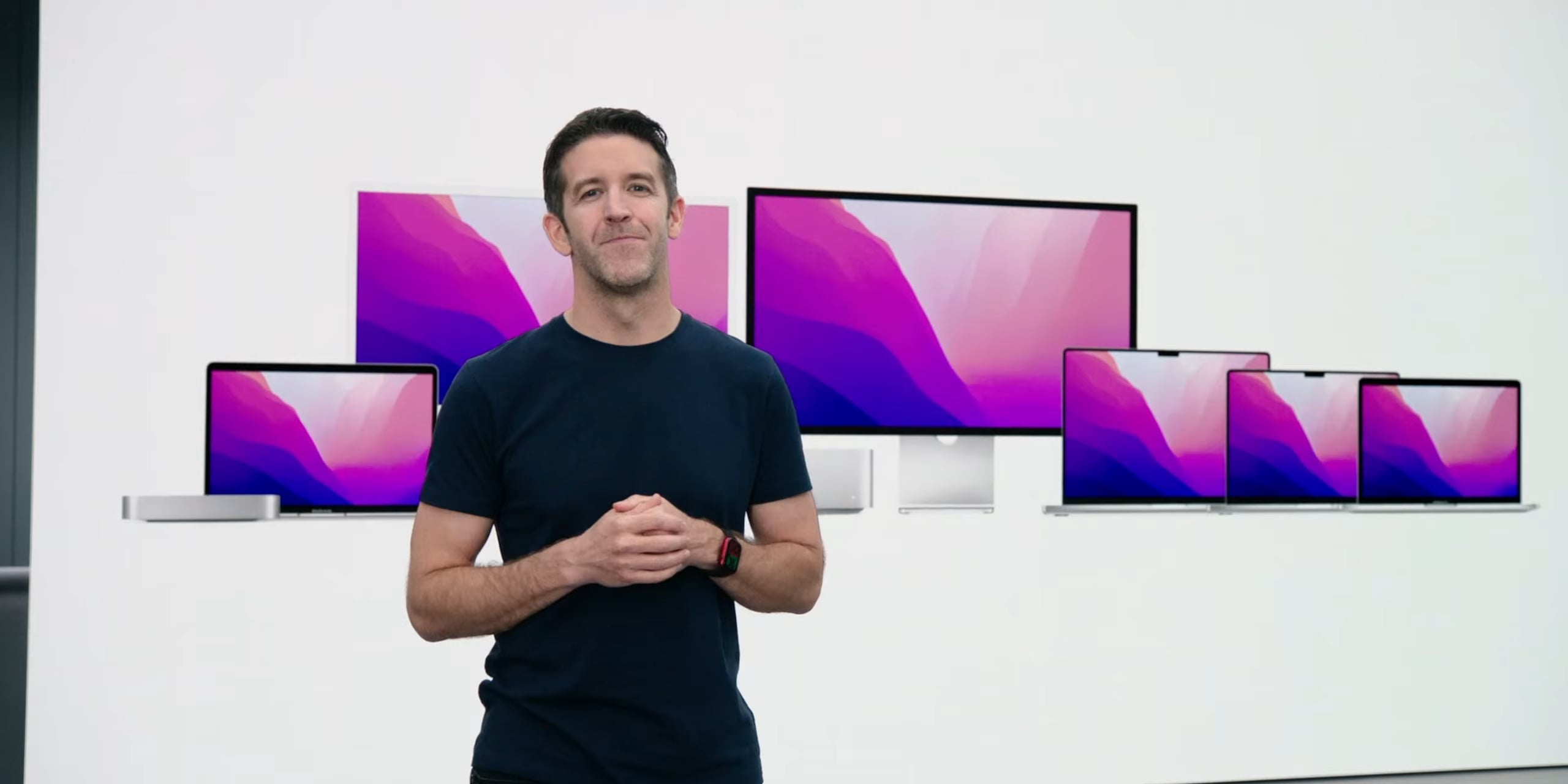 Qui est John Ternus, le remplaçant de Tim Cook à la tête d&rsquo;Apple ?