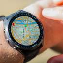 La Garmin Forerunner 965 chute sous les 500 € et reste le meilleur plan pour les sportifs