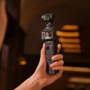 Mi-action cam, mi-gimbal, l’excellente DJI Osmo Pocket 3 perd 100 € de son prix
