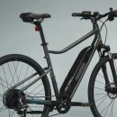 Decathlon remet en promotion son Riverside 500 E, un vélo électrique avec 90 km d’autonomie