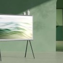 Samsung The Serif 2024 : le prix de ce TV Qled atypique de 55 pouces tombe bien bas avec cette offre chez Boulanger