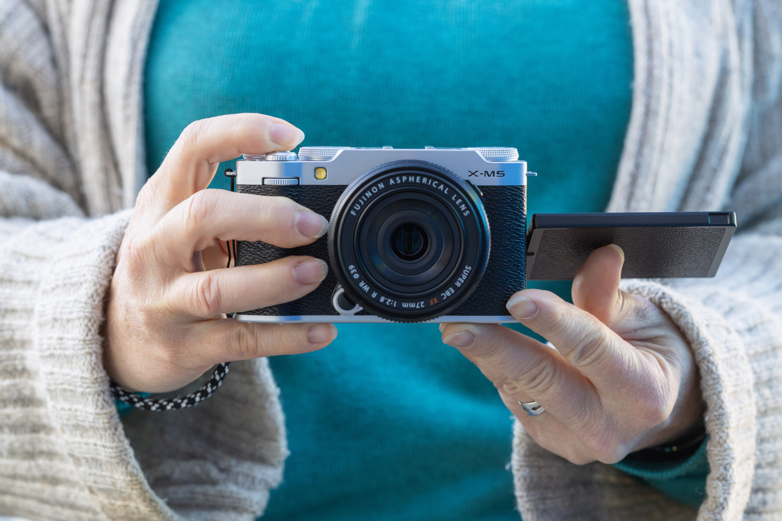 Test du Fujifilm X-M5 : le tout petit hybride qui ne manque pas d’atouts