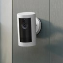 Amazon baisse déjà de 30 % le prix de sa nouvelle caméra Ring pour l’extérieur qui filme en 2K
