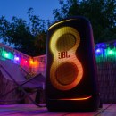 Belle promo de 150 € sur cette enceinte de fête JBL notée 9/10 et élue meilleure modèle de l&rsquo;année 2025 aux Frandroid Awards