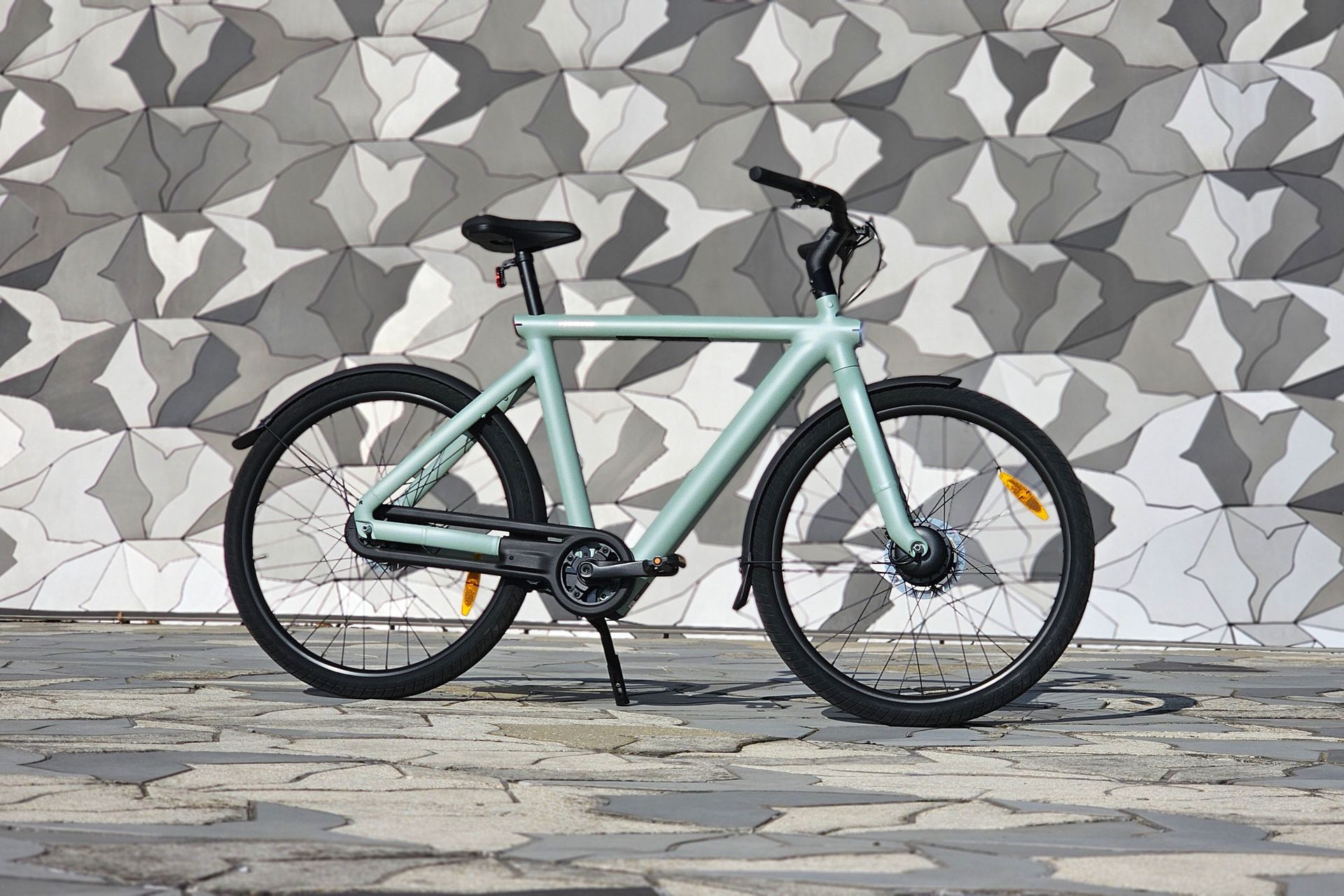 On a testé le nouveau VanMoof : le retour en grâce du vélo électrique connecté longtemps tombé en disgrâce