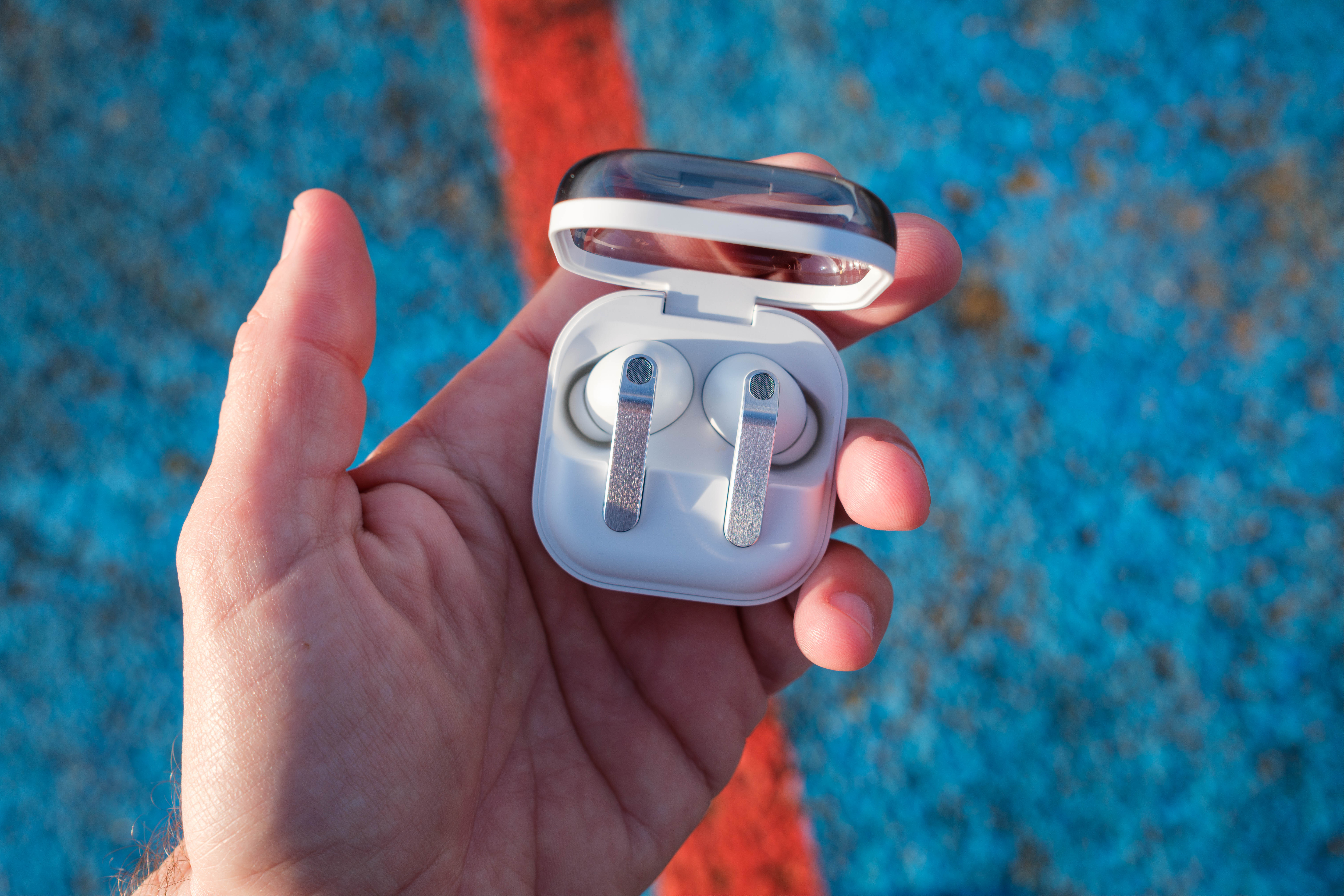 Test des Samsung Galaxy Buds 4 Pro : Samsung joue enfin dans la cour des grands