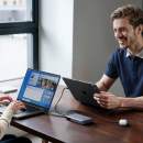 Amazon brade à -30 % cette batterie externe (145 W) de 20 000 mAh qui peut recharger 3 appareils en même temps