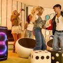 Cette enceinte JBL lumineuse de 800 W en promo chez Boulanger devient un excellent deal pour animer les soirées d&rsquo;été