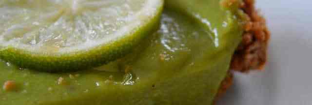 Gateau A L Avocat Et Au Citron Vert Recette Onctueuse