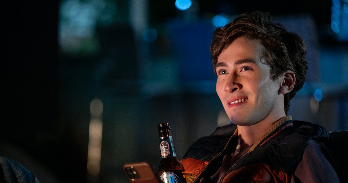 Dans You saison 3, seul on va plus vite, à deux on va plus loin dans la violence