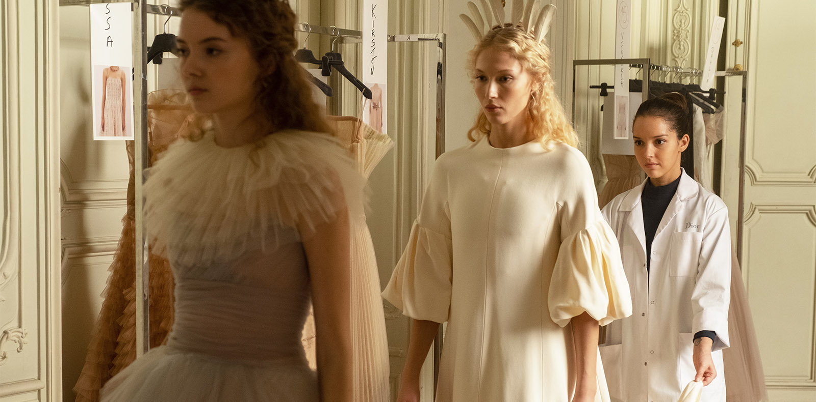 De Papicha au nouveau Wes Anderson, Lyna Khoudri nous raconte son parcours engagé, humble et sincère