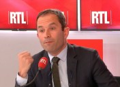 Benoît Hamon veut « démanteler les GAFA » qu'il juge trop puissants