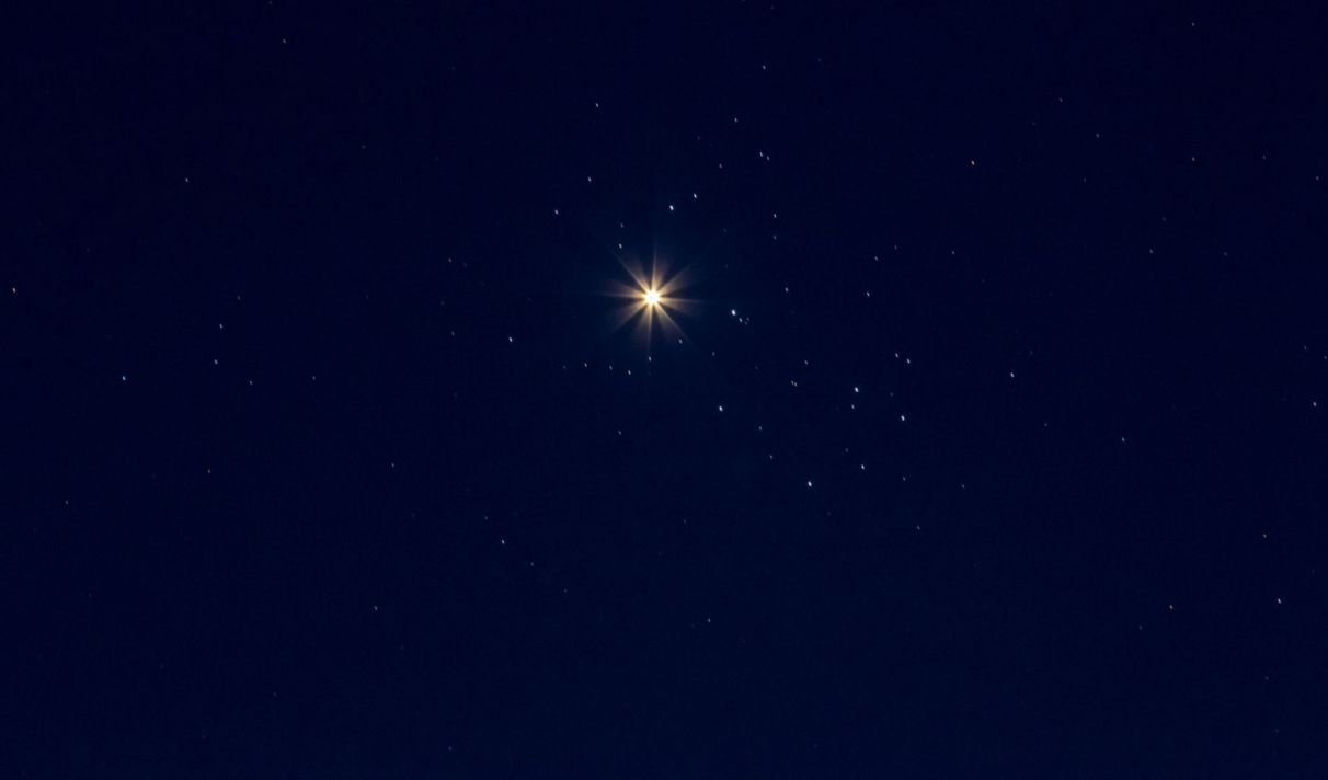 Une étoile A Brillé Un Soir D Hiver