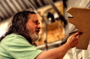 Pourquoi le retour de Richard Stallman agace le monde du logiciel libre