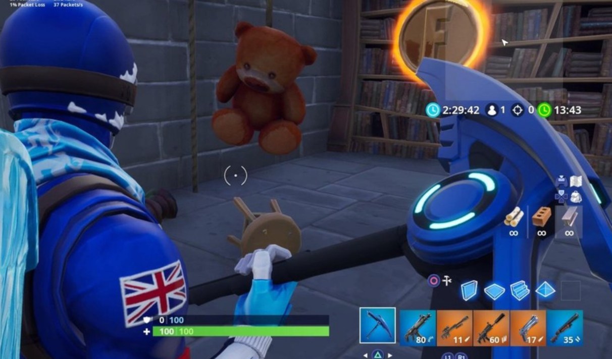 Fortnite Un Ours En Peluche Retrouve Pendu Sur Une Carte Lance Un Debat Sur La Representation De La Mort