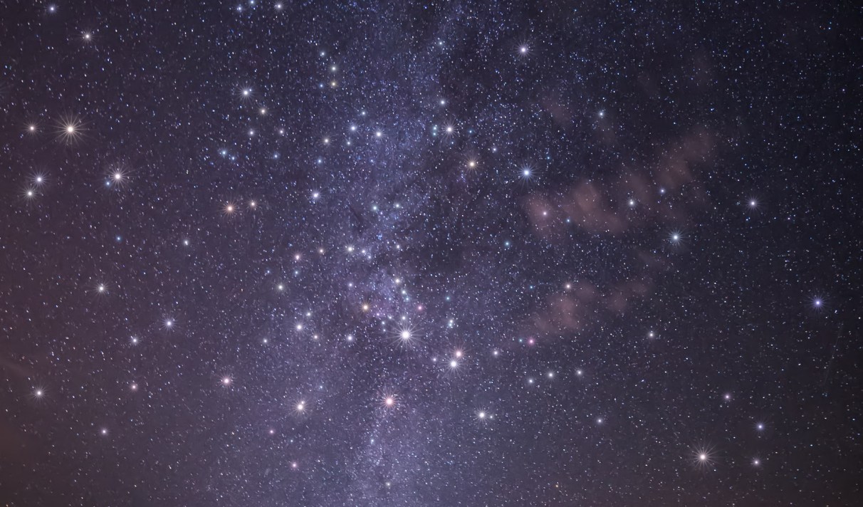 Etoiles Filantes Lune Planetes Que Voir Dans Le Ciel En Avril