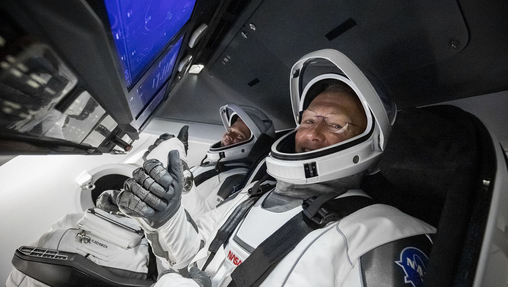 Comment Les Astronaute Revient Sur Terre SpaceX Crew Dragon : découvrez les photos épiques du retour des