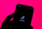 La gendarmerie conseille d'éviter le « Silhouette Challenge » sur TikTok