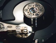 Un disque dur. // Source : Via Flickr/CC/Ryan Adams, http://homedust.com/ Un disque dur. // Source : Via Flickr/CC/Ryan Adams, http://homedust.com/