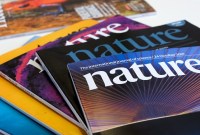 La revue scientifique Nature admet citer davantage d'hommes que de femmes